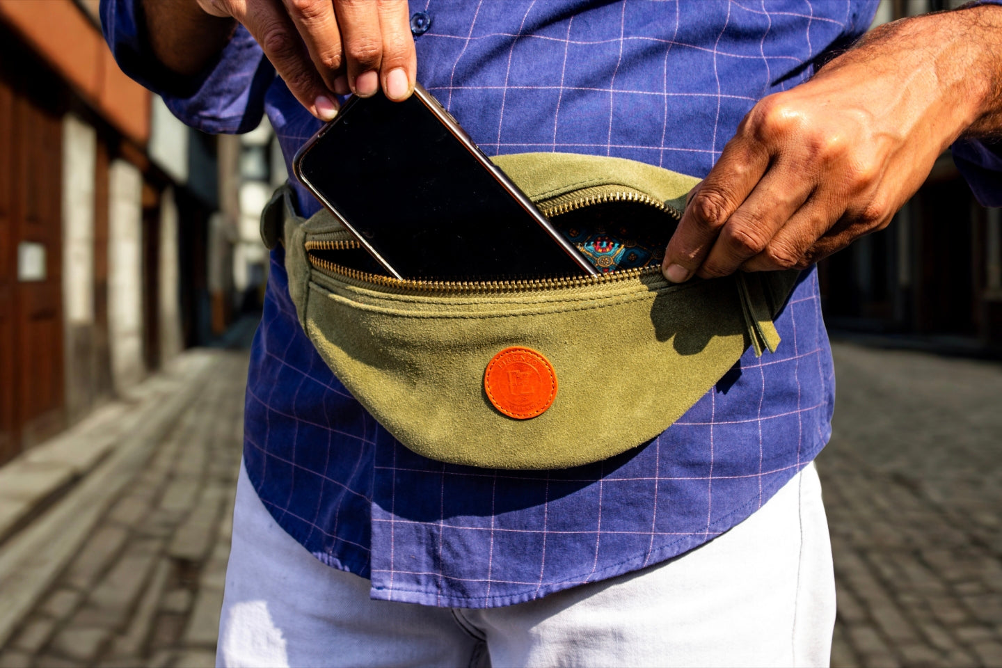 The Travel Master belt bag