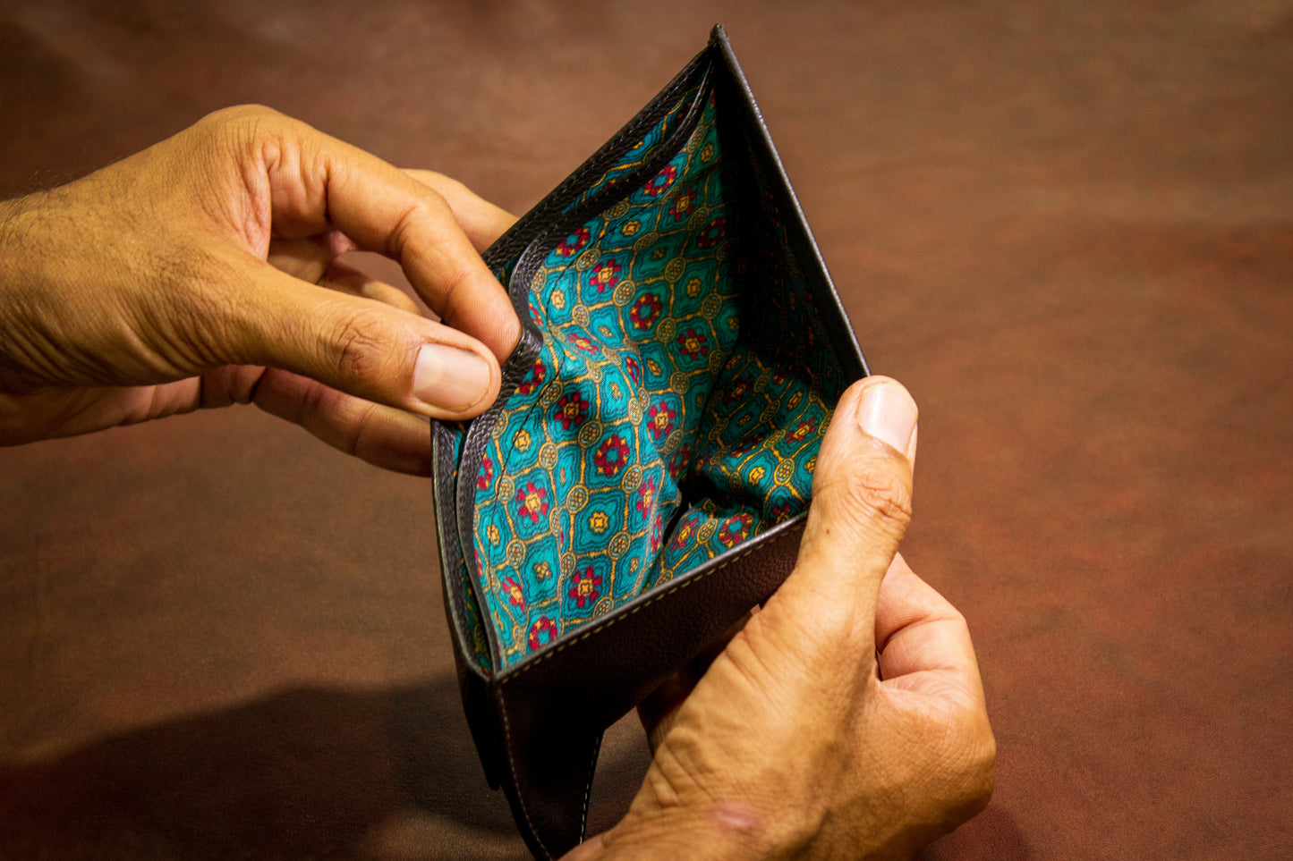 The Rogue bi-fold wallet